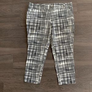 Ava & Viv Black White stretch cropped pants 16W